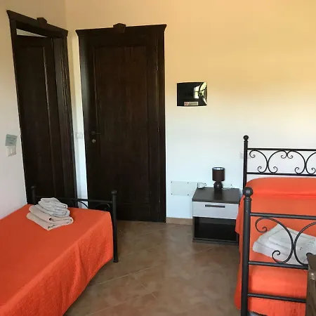 Farm stay Agriturismo La Fillirea *